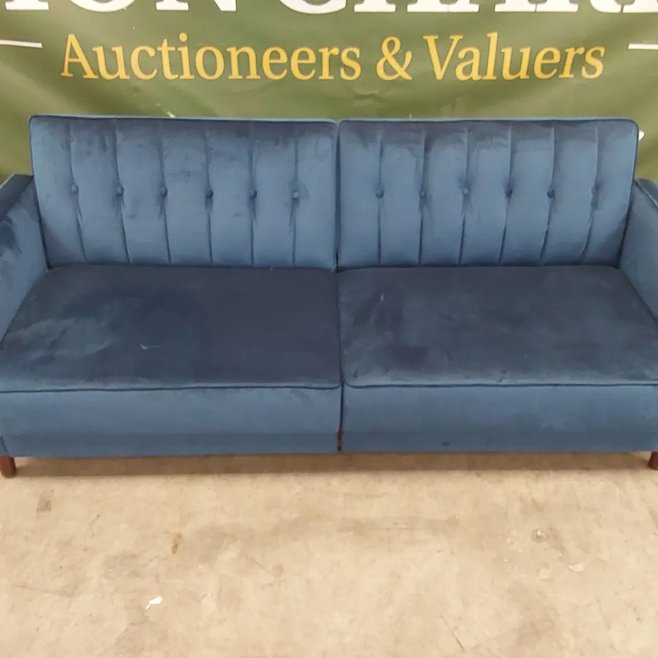 QUALITY DESIGNER BOSCO 3 SEATER VELVET RECLINING SLEEPER