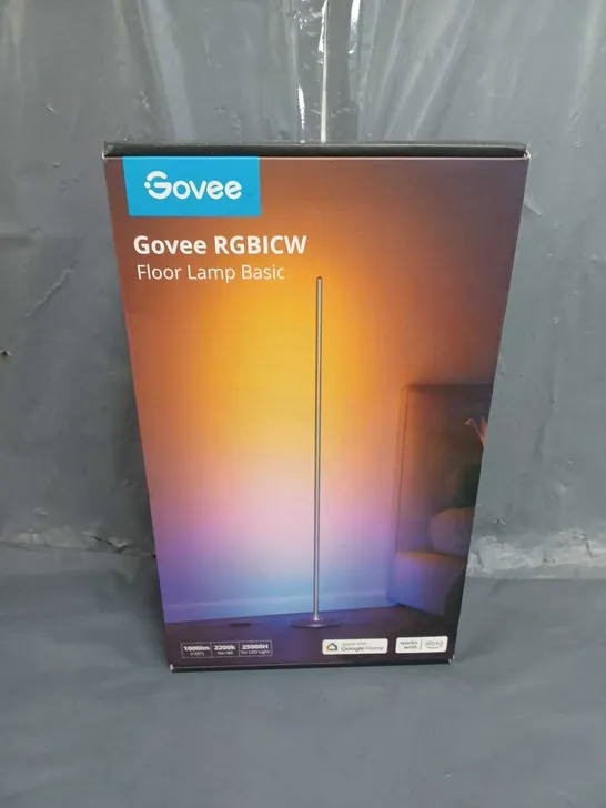 Lot 1544: SEALED GOVEE RGBICW FLOOR LAMP BASIC - 5007542 | Simon ...