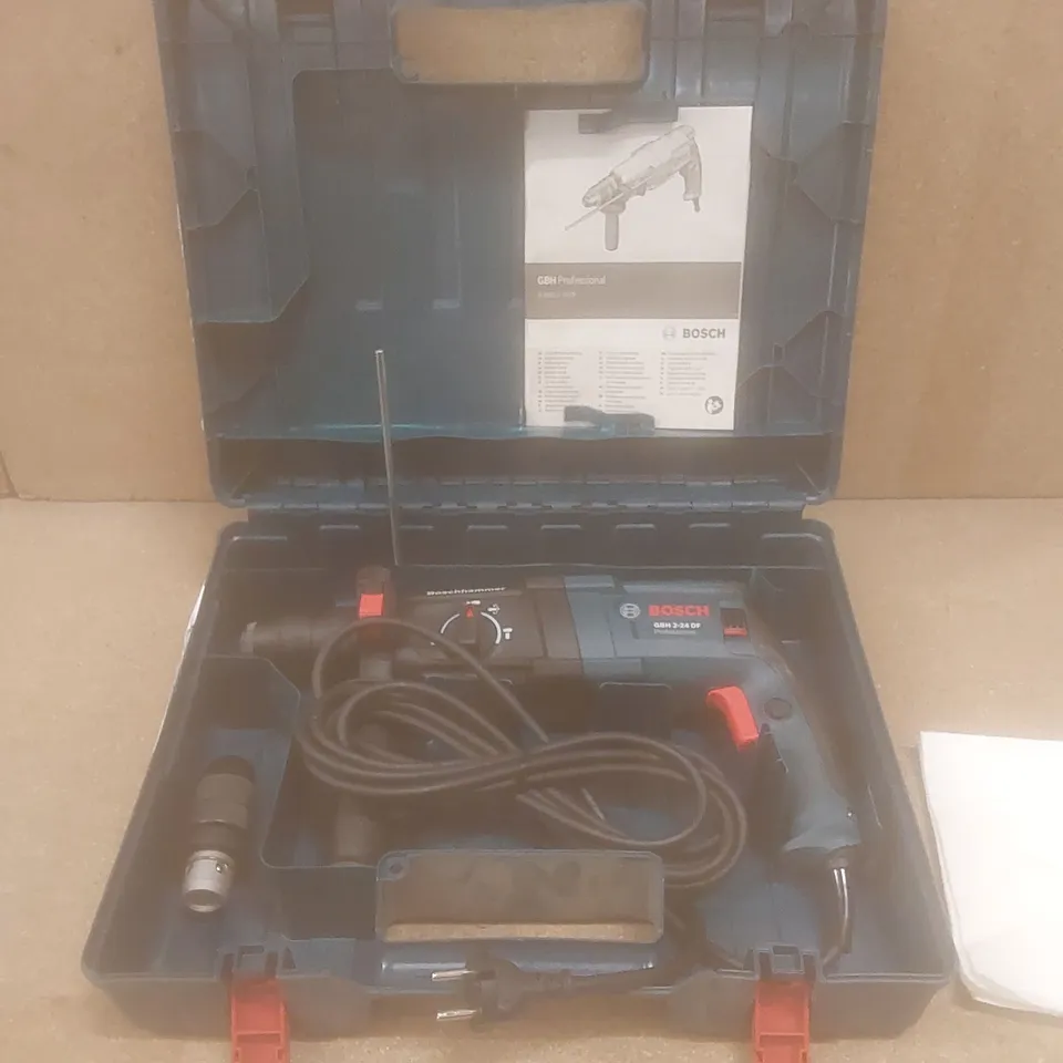 BOSCH GBH 2-24 DF PROFESSIONAL - ROTARY HAMMER - 790 W, WITH CASE 