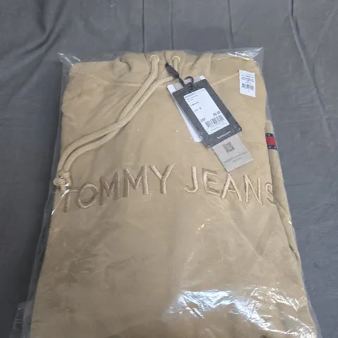 SEALED TOMMY HILFIGER LABLE HOODIE SIZE M