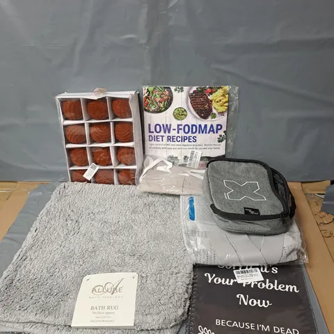 APPROXIMATELY 20 ASSORTED HOUSEHOLD ITEMS TO INCLUDE BATH RUG, ORNAMENTS, END OF LIFE PLANNER, ETC - COLLECTION ONLY