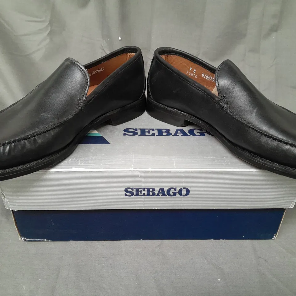 BOXED PAIR OF SEBAGO LOAFERS IN BLACK UK SIZE 8.5