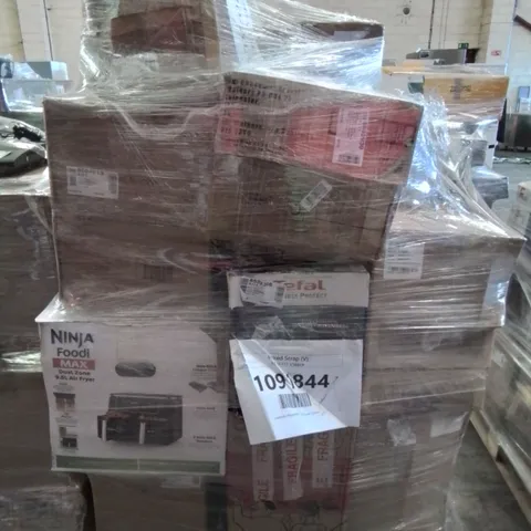 PALLET OF APPROXIMATELY 27 UNPROCESSED RAW RETURN HOUSEHOLD AND ELECTRICAL GOODS TO INCLUDE;