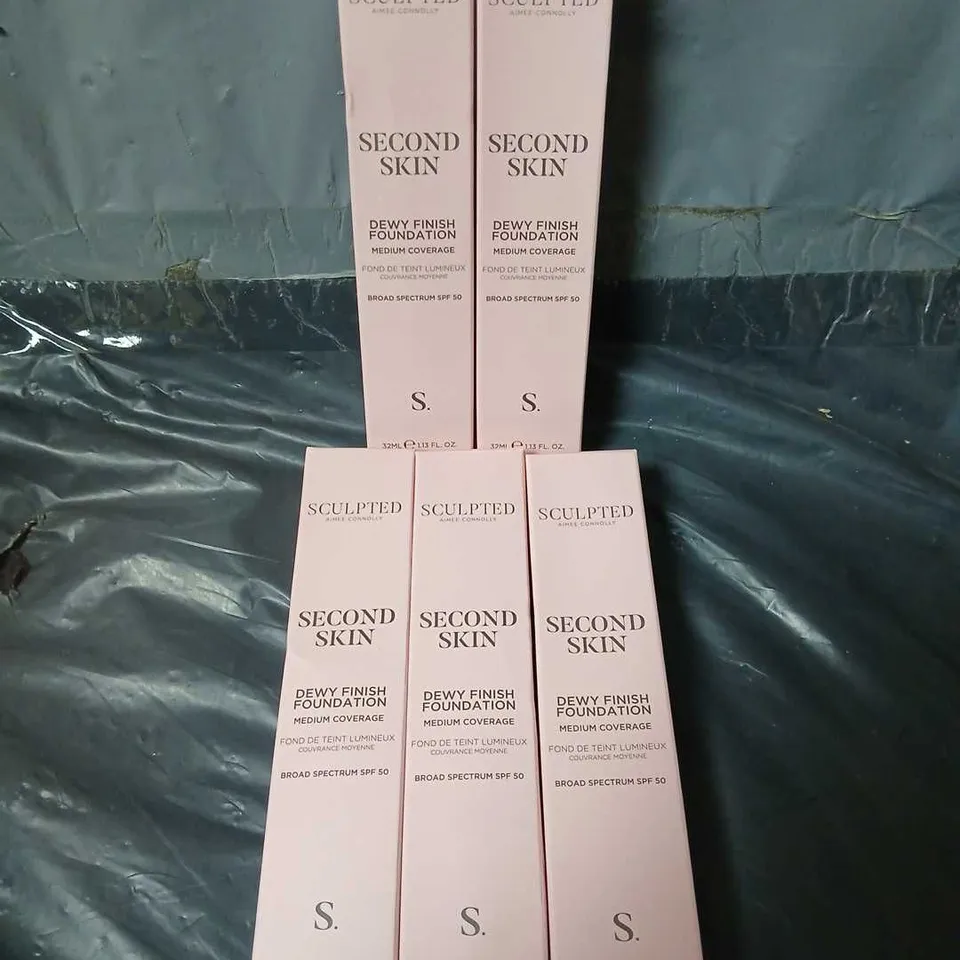 5 BOXED SCULPTED AIMEE CONNOLLY SECOND SKIN DEW FINISH FOUNDATIONS IN FAIR PLUS 2.5 (6X32ML)