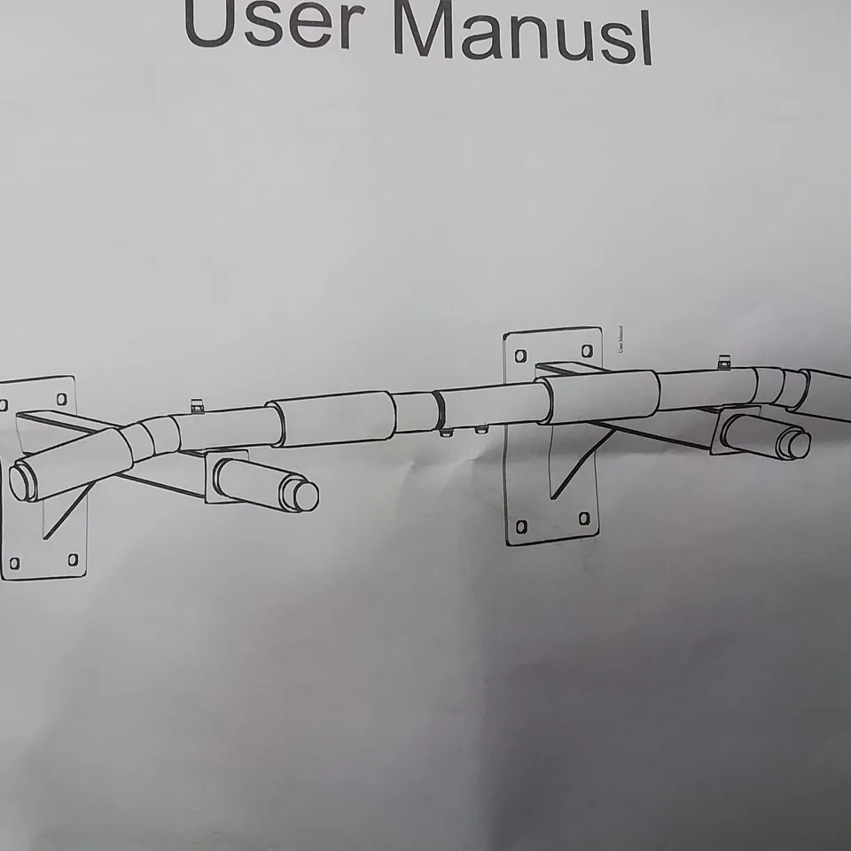 BOXED PULL UP BAR 