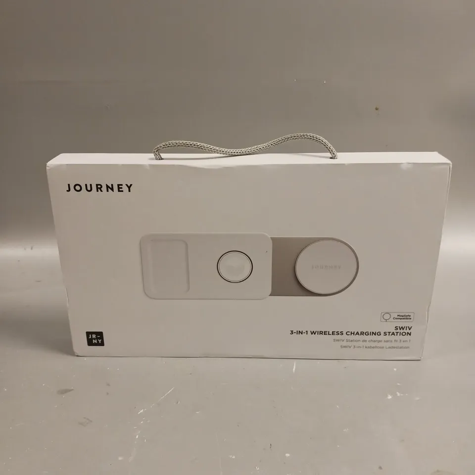 BOXED SEALED JOURNEY SWIV 3-IN-1 WIRELESS CHARGING STATION 
