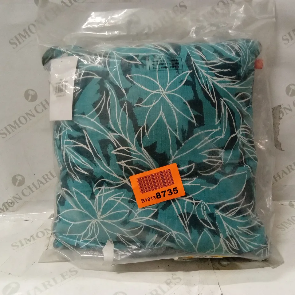 BRAND NEW SEALED OASIS CUSHION BLUE 
