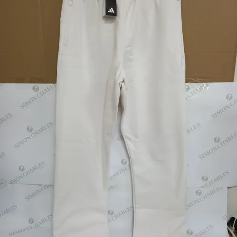 ADIDAS SWEATPANTS IN WHITE - UK SMALL