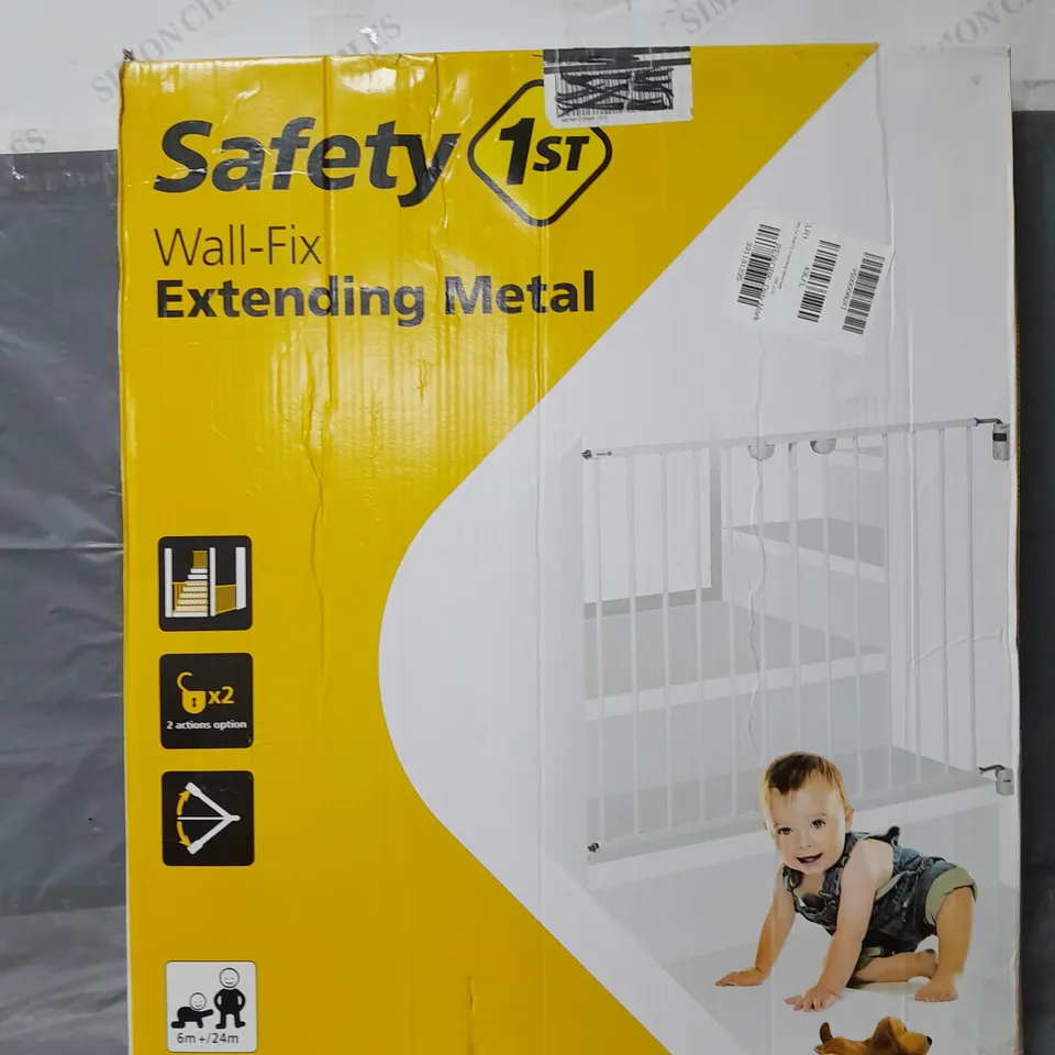 SAFETY 1ST WALL FIX EXTENDING METAL SAFETY BABY GATE - COLLECTION ONLY RRP £19.99