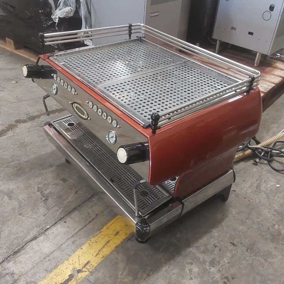 LA MARZOCCO COMMERCIAL 2 GROUP COFFEE MACHINE