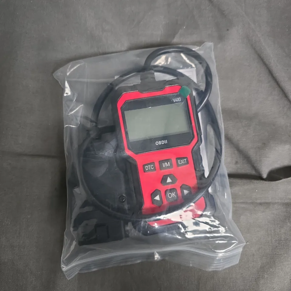 OBDII Car Diagnostic Scanner – Red handheld in sealed bag