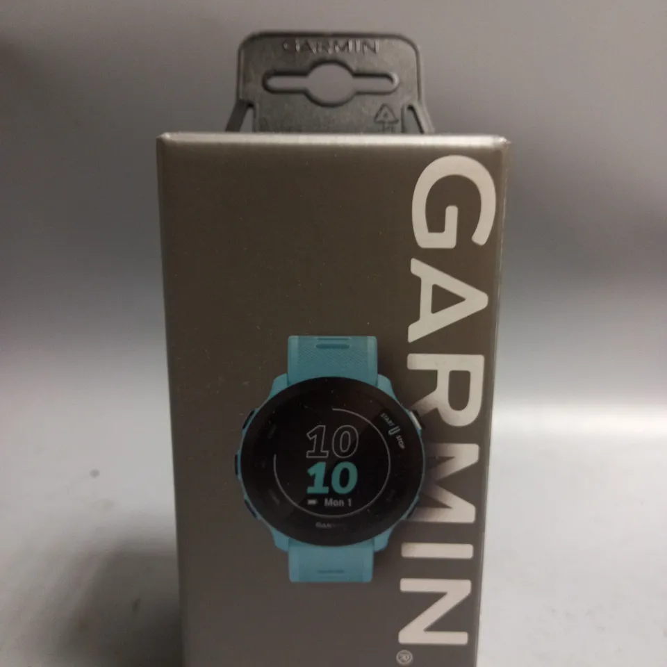 BOXED GARMIN FORERUNNER 55 GPS RUNNING WATCH IN BLUE