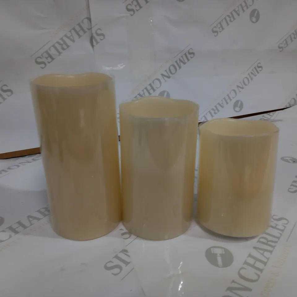 LUXFORM SET OF 3 COLOUR CHANGE FLAMELESS CANDLES