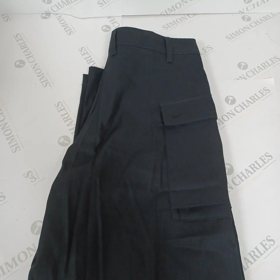 NIKE ATHLETIC TROUSERS SIZE 36"