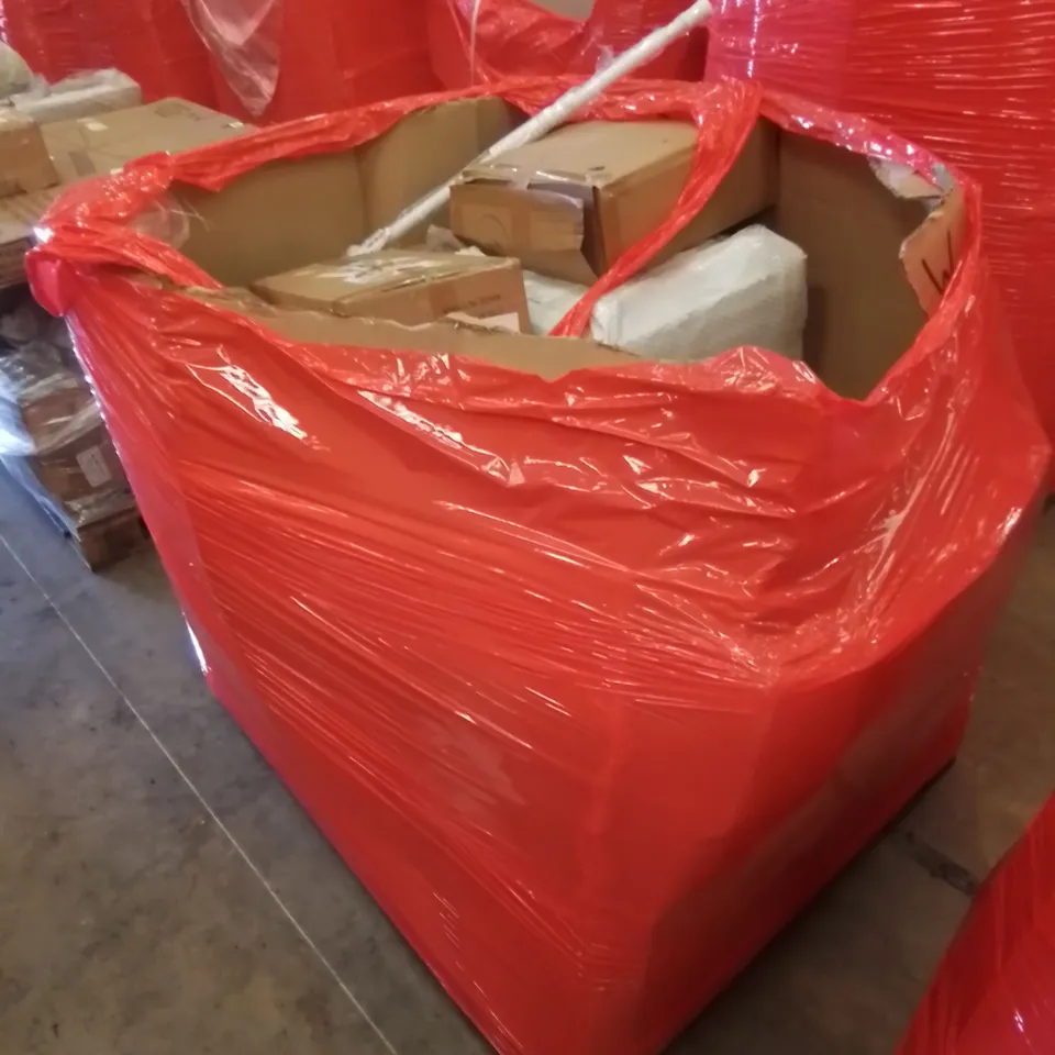 PALLET CONTAINING ASSORTED HOUSEHOLD & HOME IMPROVEMENT PRODUCTS. INCLUDES SIDE TABLE, BASSINET & BEDSIDE SLEEPER, TOILET SEAT, CARPET PROTECTOR FILM, FABRIC WARDROBE ETC