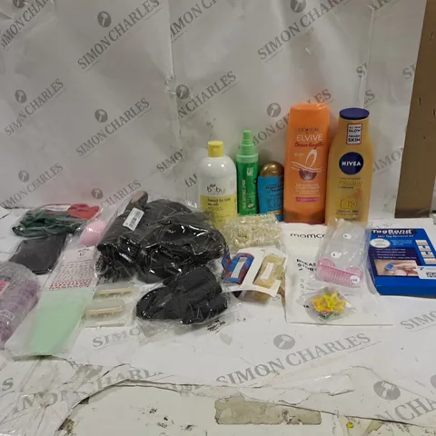 BOX OF APPROXIMATLY 20 ITEMS TO INCLUDE NIVEA, LOREAL, BOOTS BABY ETC