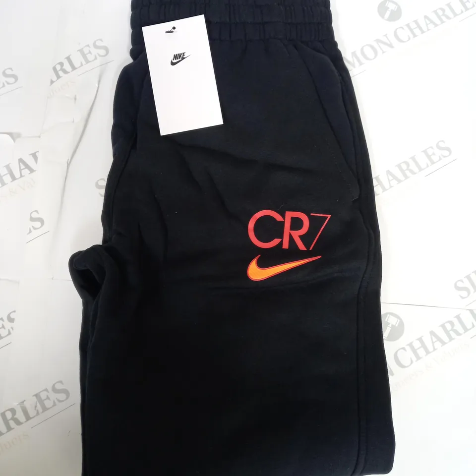 CR7 TRACKSUIT BOTTOMS SIZE M 