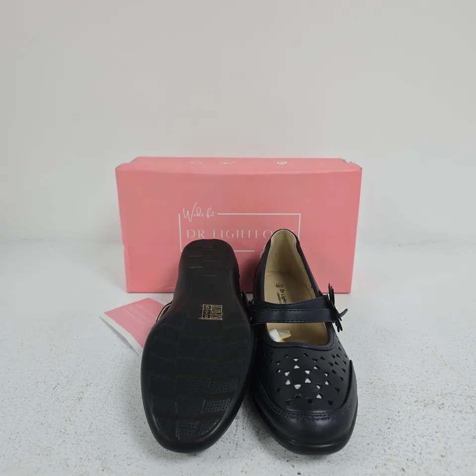 DR LIGHTFOOT NAVY GABRIELL MARY JANE SHOES – UK 6, WIDE FIT