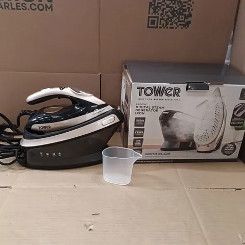 BOXED TOWER STEAM IRON T22024GLD