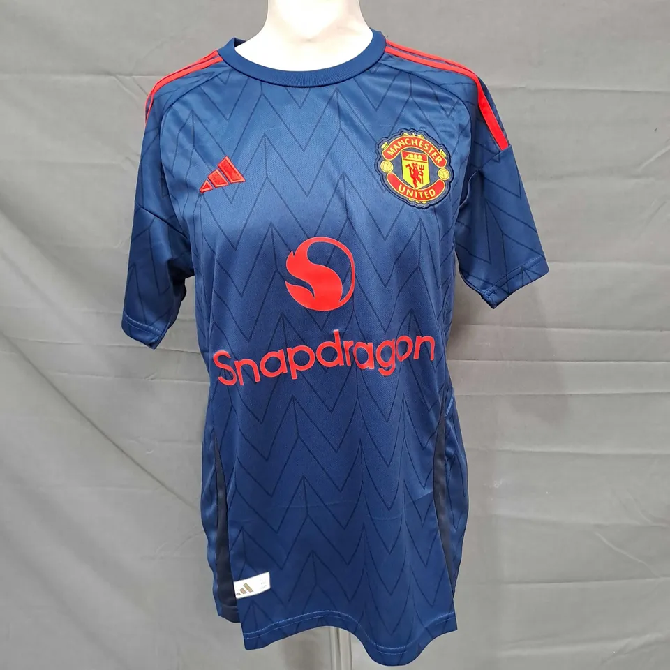 MANCHESTER UNITED ADIDAS FOOTBALL JERSEY IN MAILLOT SIZE S