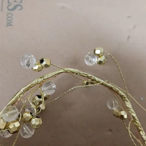 PRE-LIT BATTERY OPERATED BEADED GARLAND