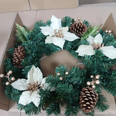 BOXED GOLD POINSETTA PRE LIT WREATH