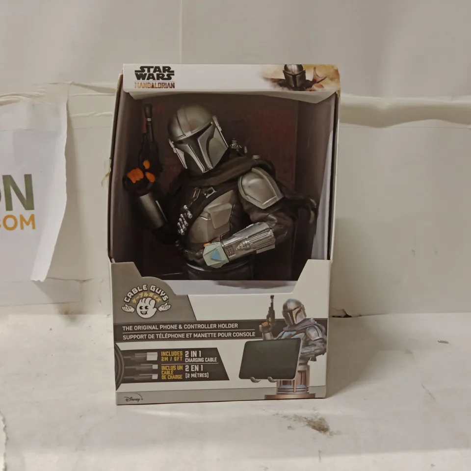 BOXED STAR WARS MANDALORIAN CABLE GUYS PHONE & CONTROLLER HOLDER