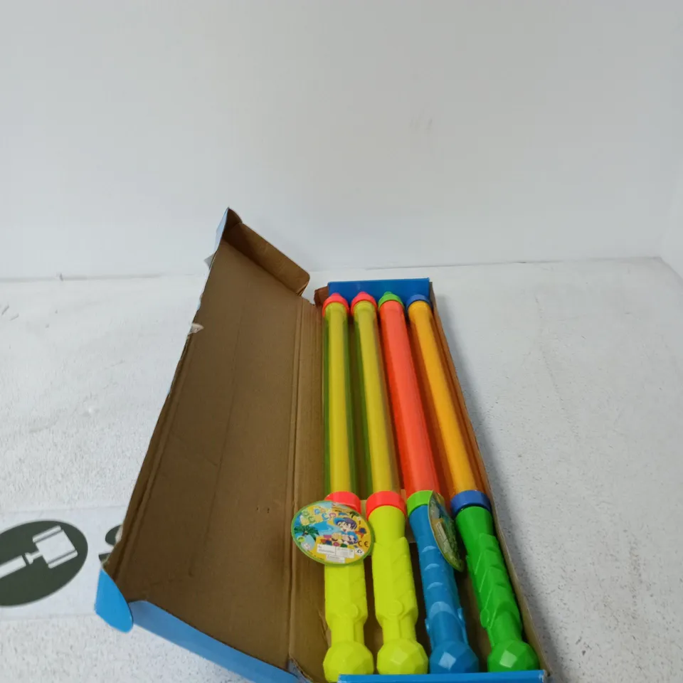 4 X PULL OUT WATER GUN - BOXED