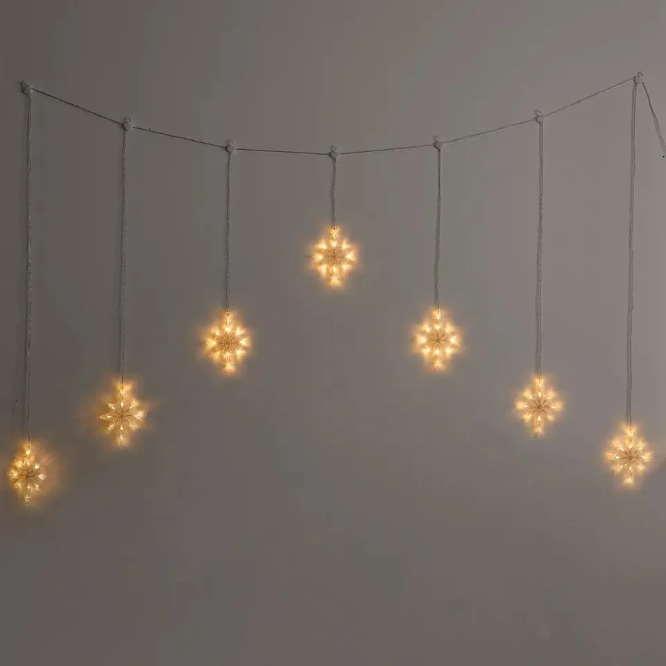 WARM WHITE WINDOW CHRISTMAS LIGHT