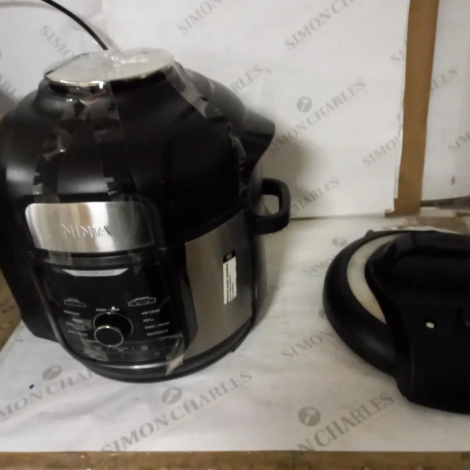 NINJA FOODI MAX MULTI-COOKER