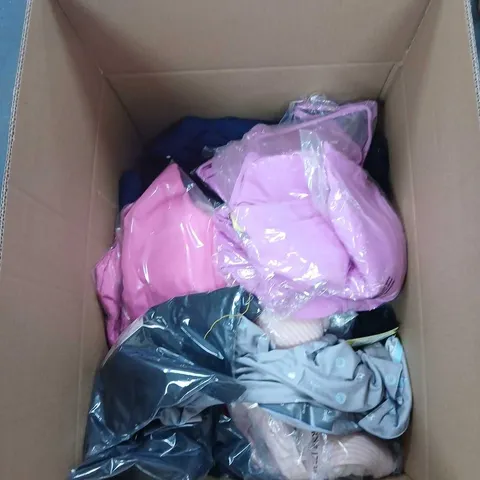 BOX OF APPROXIMATELY 20 ASSORTED CLOTHING TO INCLUDE: ALL IN MOTION JOGGERS 