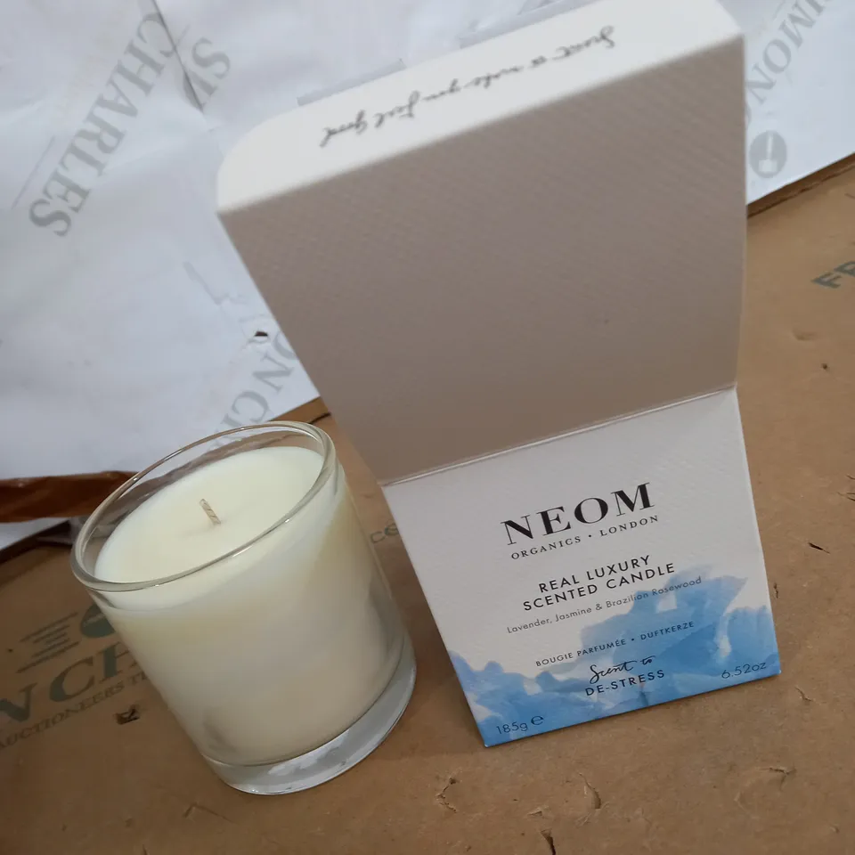 NEOM REAL LUXURY SCENTED CANDLE ( LAVENDER , JASMINE AND BRAZILIAN ROSEWOOD 