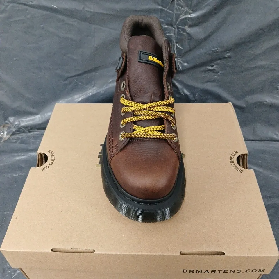 BOXED PAIR OF DR MARTENS WOODARD DARK BROWN GRIZZLY UK 6 