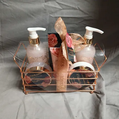 JONAS & JAMES MIDNIGHT BLOOM LUXURY BATHING GIFT SET – 6PC (SHOWER GEL, BUBBLE BATH, BODY BUTTER, BODY SCRUB, HAND CREAM & BATH SALT)