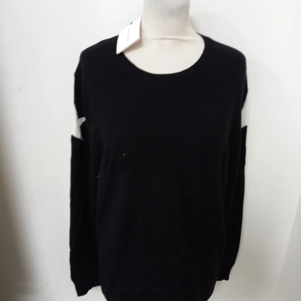 CHINTI AND PARKER BLACK FRIDAY KNITTED JUMPER SIZE L