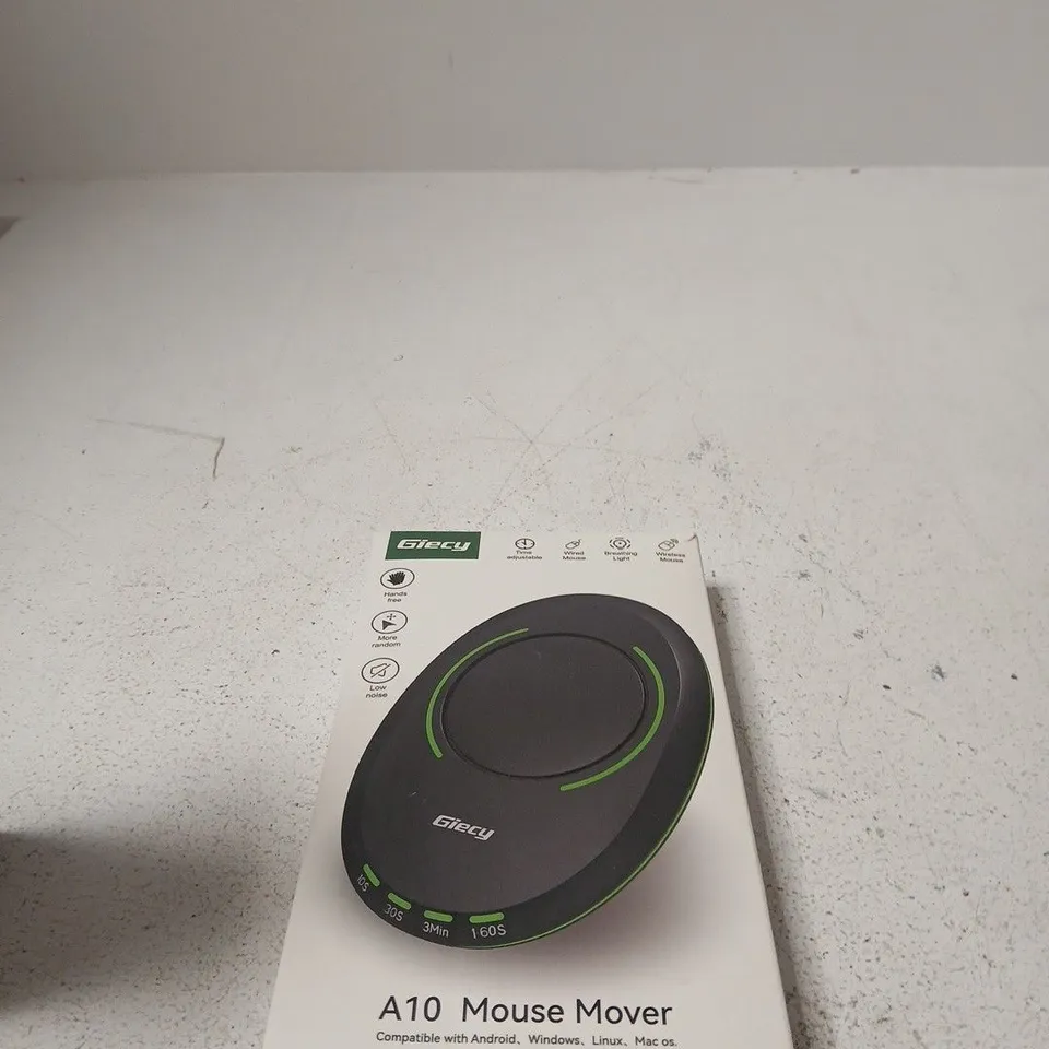 APPROXIMATELY 7 ASSORTED ITEMS INCLUDING RECHARGABLE FLASHLIGHT AND A10 MOUSE MOVER