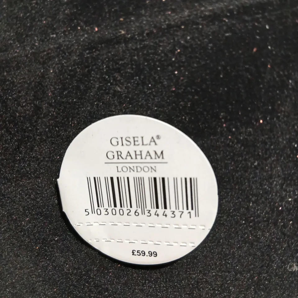 PALLET OF APPROXIMATELY 46 GISELA GRAHAM LONDON GOLD RIBBED VASE FOR ARTIFICIAL FLOWERS
