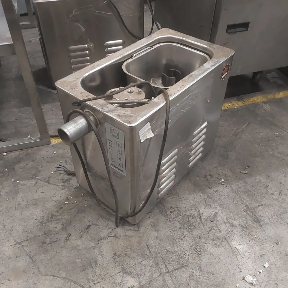 MUSSANA BOY CREAM MACHINE