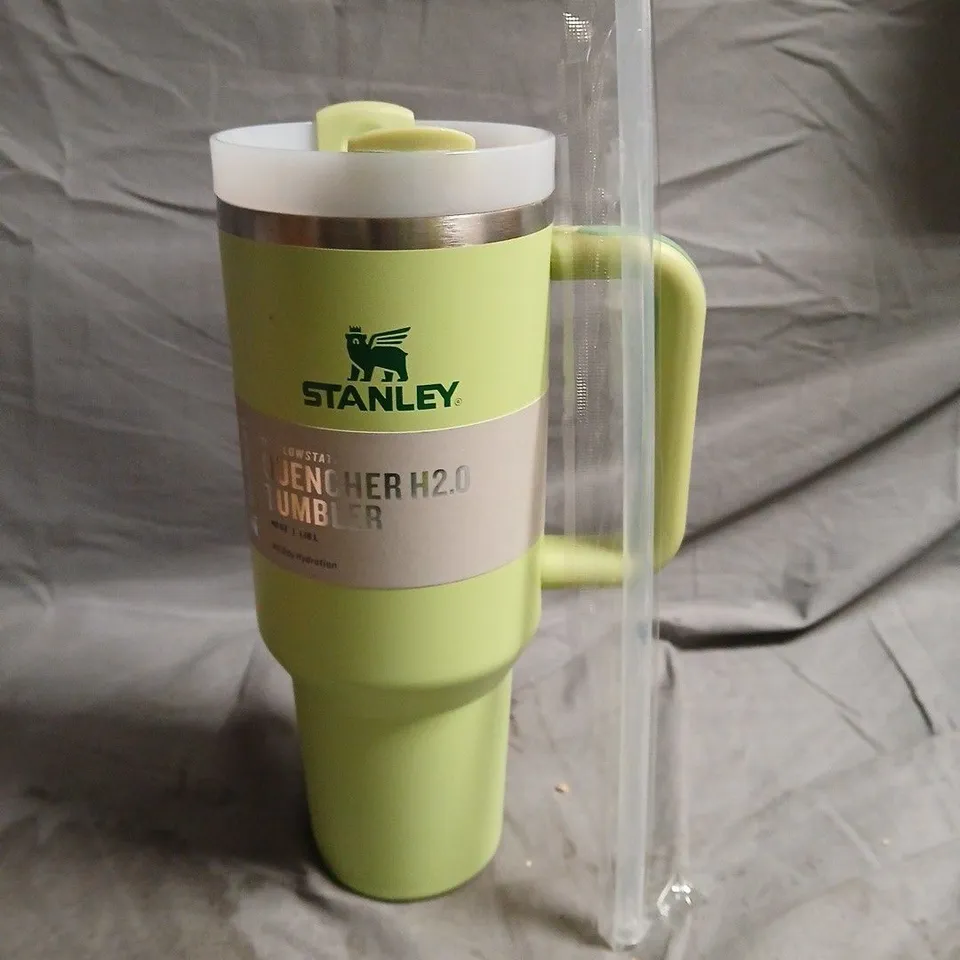 STANLEY QUENCHER H2.0 TUMBLER – LIME GREEN, WHITE LID