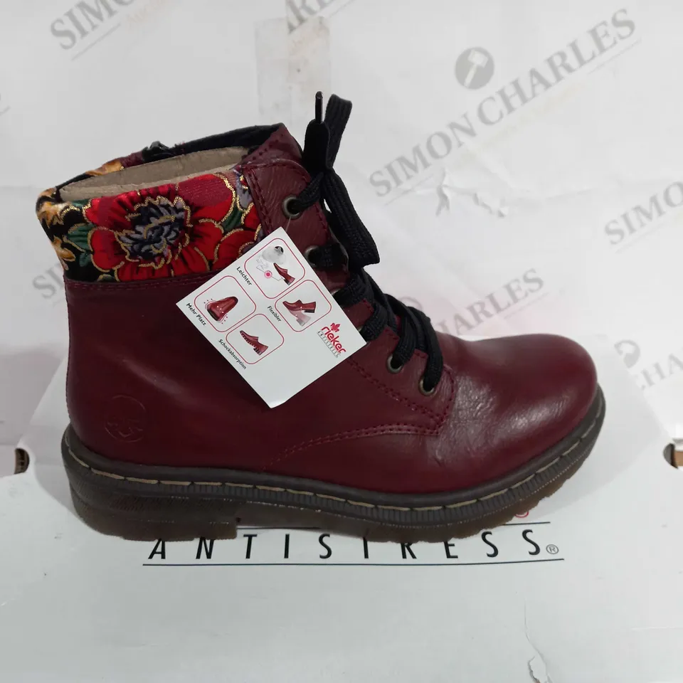 RIEKER RED INTEREST COLOUR BOOT SIZE 6 1/2 - BOXED