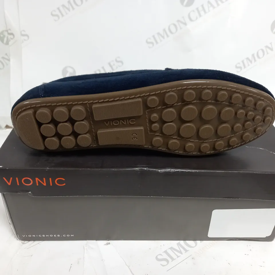 VIONIC HONOR DAYNA NAVY LOAFERS NAVY SIZE 6.5