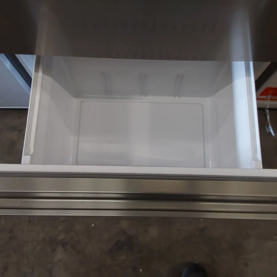 HISENSE RF632N4BCF 70CM WIDE FRENCH DOOR FRIDGE FREEZER - UNPROCESSED RAW RETURN