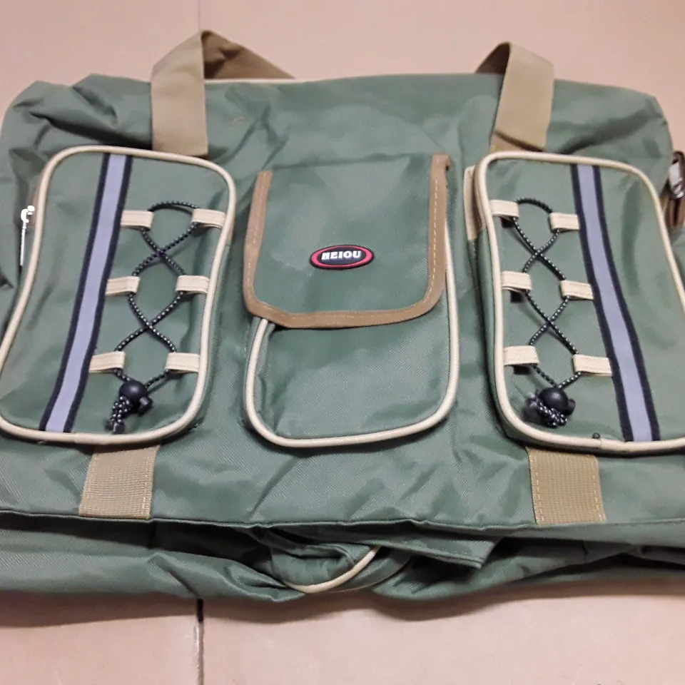 HEIOU GREEN BAG