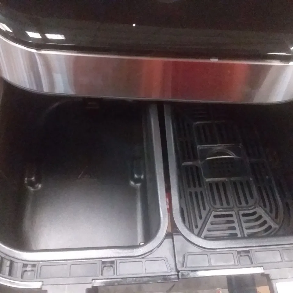 BOXED INSTANT VORTEX 8 IN 1 DUAL AIR FRYER 7.6L 