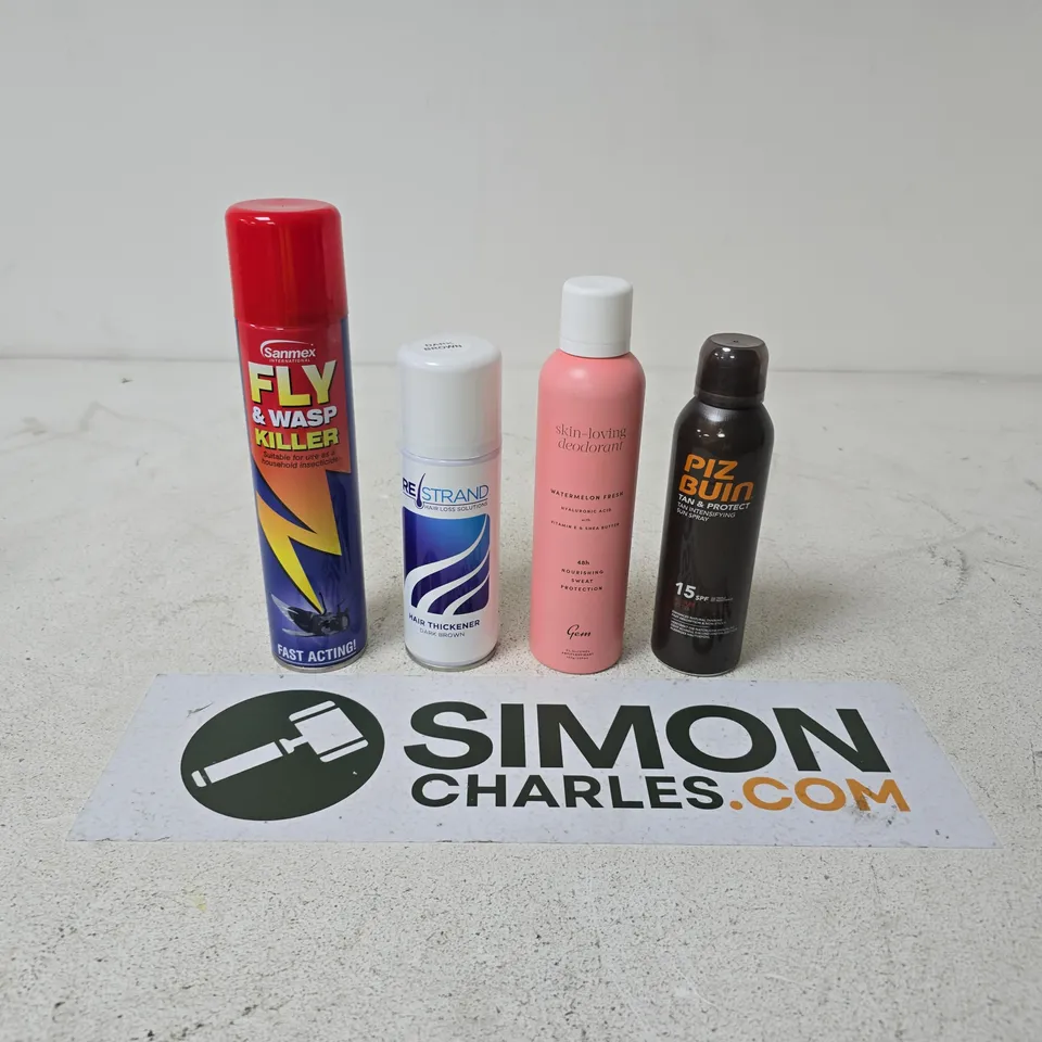 APPROXIMATELY 15 ASSORTED AEROSOLS TO INCLUDE PIZ BUIN TANNING SPRAY, FLY AND WASP KILLER AND GEM DEODORANT