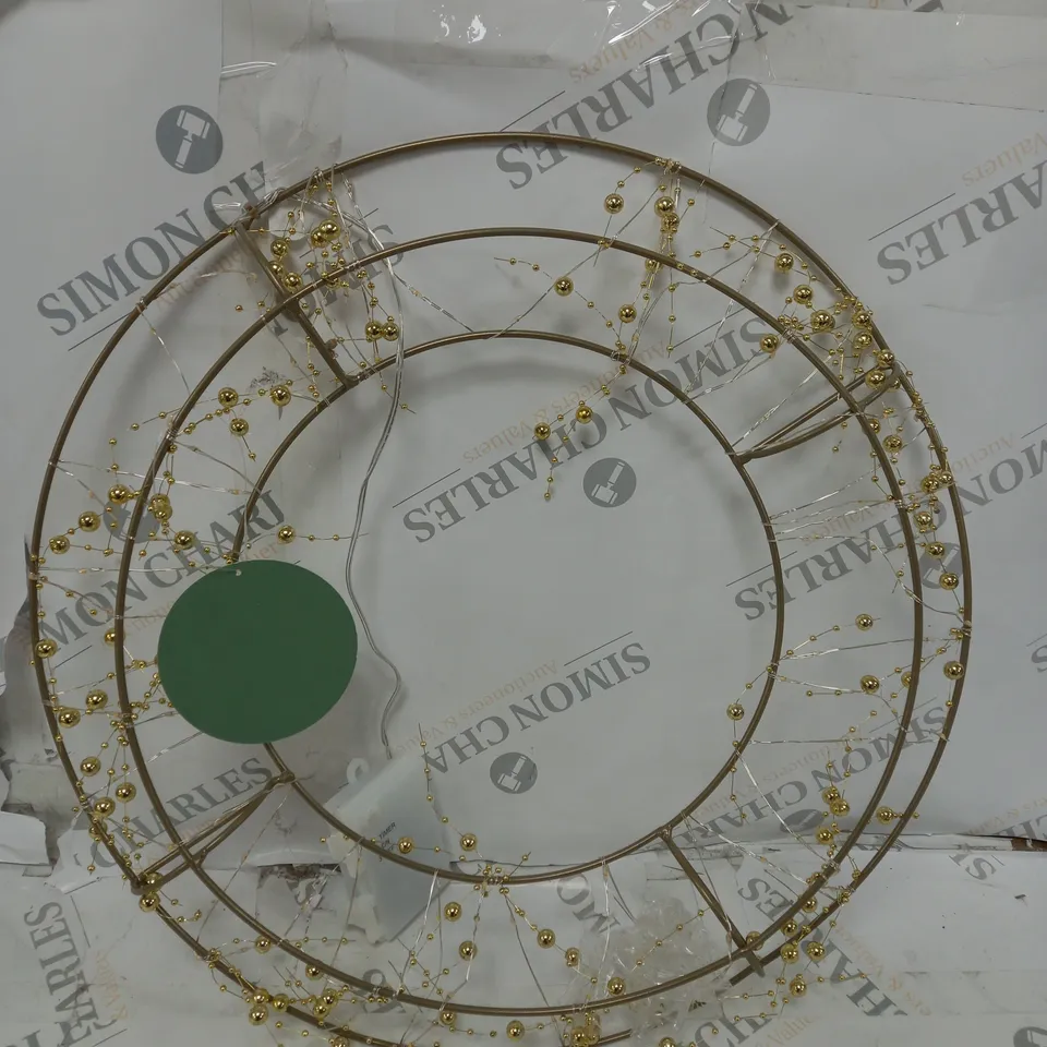 ROUND GOLDEN DECORATION