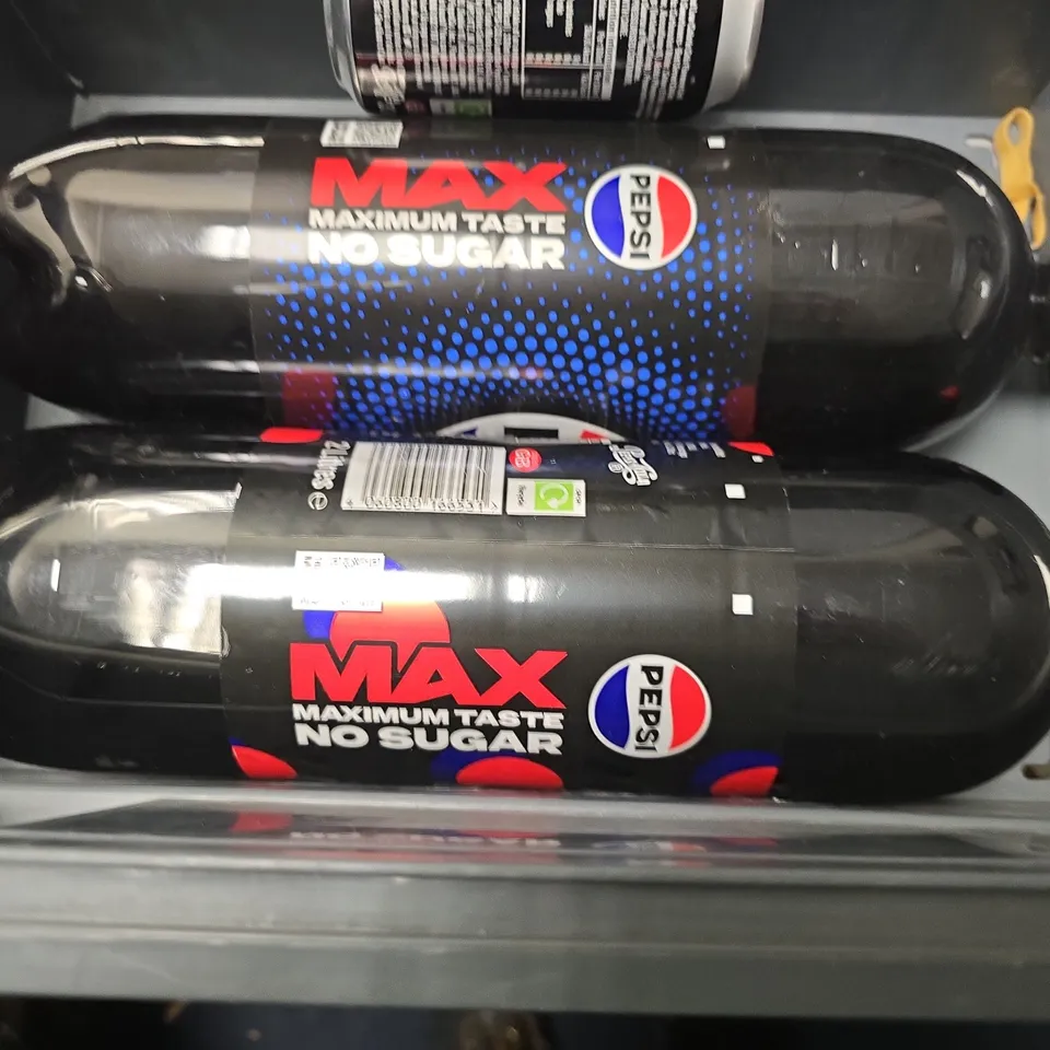 APPROXIMATELY 6 ASSORTED DRINKS ITEMS TO INCLUDE - PEPSI MAX , TANGO ORANGE ETC