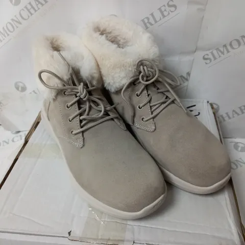 BOXED SKECHERS GO WALK STABILITY SUEDE BOOTS, TAUPE - SIZE 4
