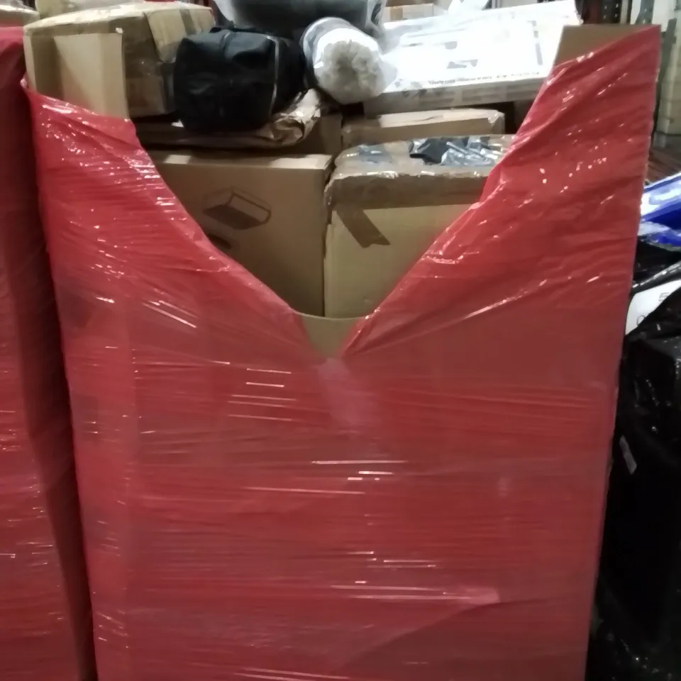 PALLET CONTAINING VARIOUS ASSORTED BOXED HOUSEHOLD ITEMS TO INCLUDE: CAT LITTER BOX, A3 DRAWING BOARD,  PET BED, PLAYPEN AND LOTS MORE UNMARKED BOXED ITEMS 