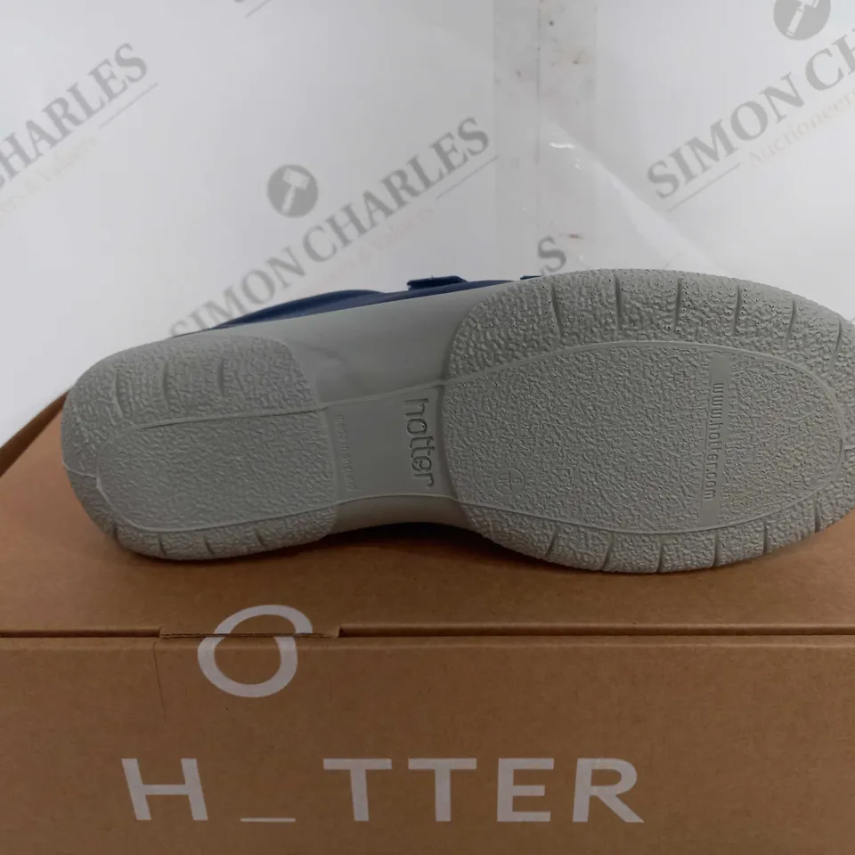 BOXED HOTTER LEAP II BLUE SHOE - UK 6 